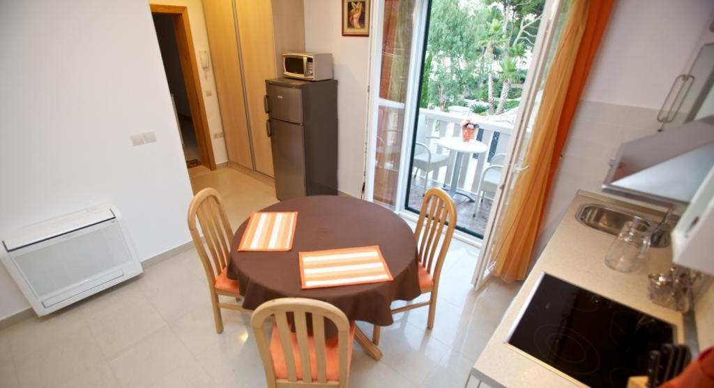 Apartments Grlica Sutivan Δωμάτιο φωτογραφία