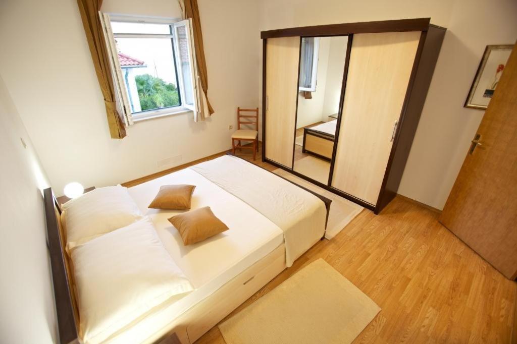 Apartments Grlica Sutivan Δωμάτιο φωτογραφία
